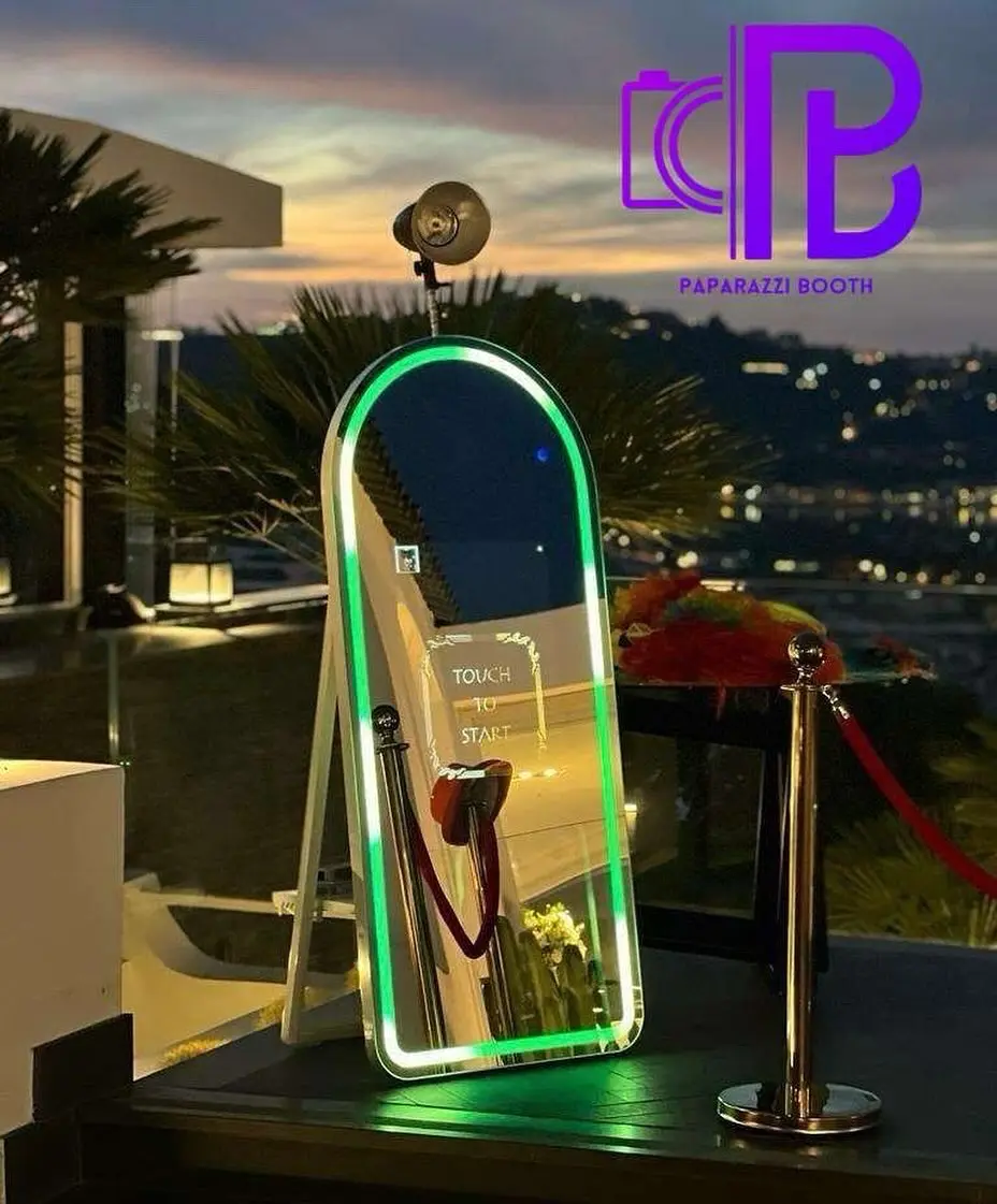 Photo Booth Miroir Paparazzibooth location mariage anniversaire Provence